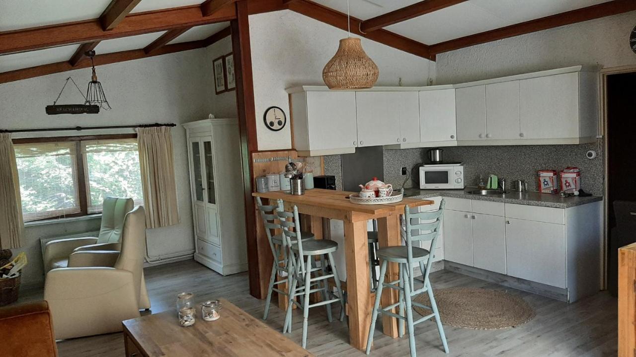 Bungalow De Pluumpot Scherpenisse Εξωτερικό φωτογραφία